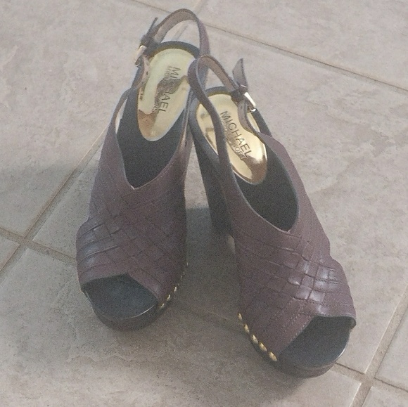 Michael Kors wedges - Picture 2 of 3